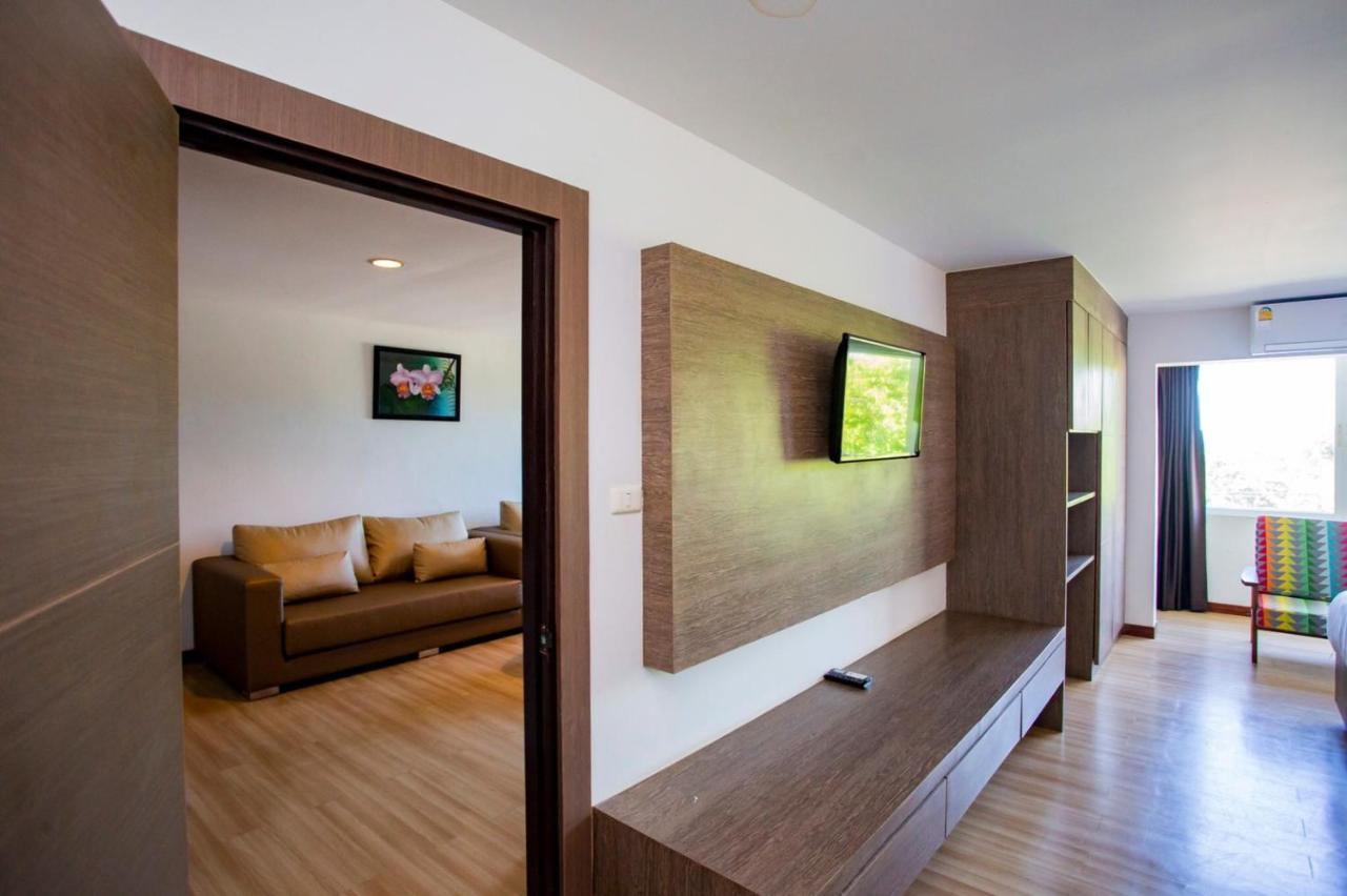 Sea Paradise Hotel สัตหีบ ภายนอก รูปภาพ