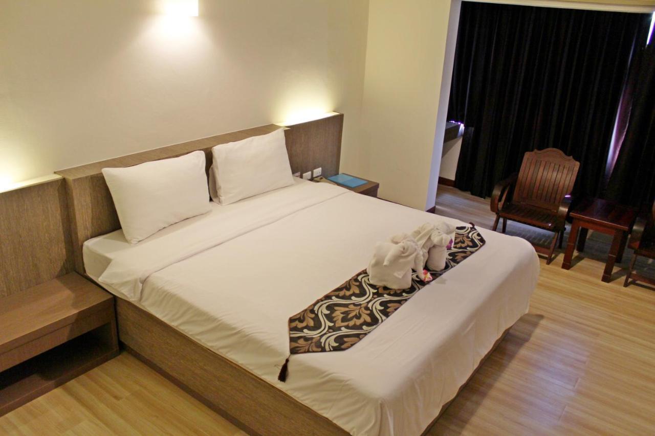 Sea Paradise Hotel สัตหีบ ภายนอก รูปภาพ
